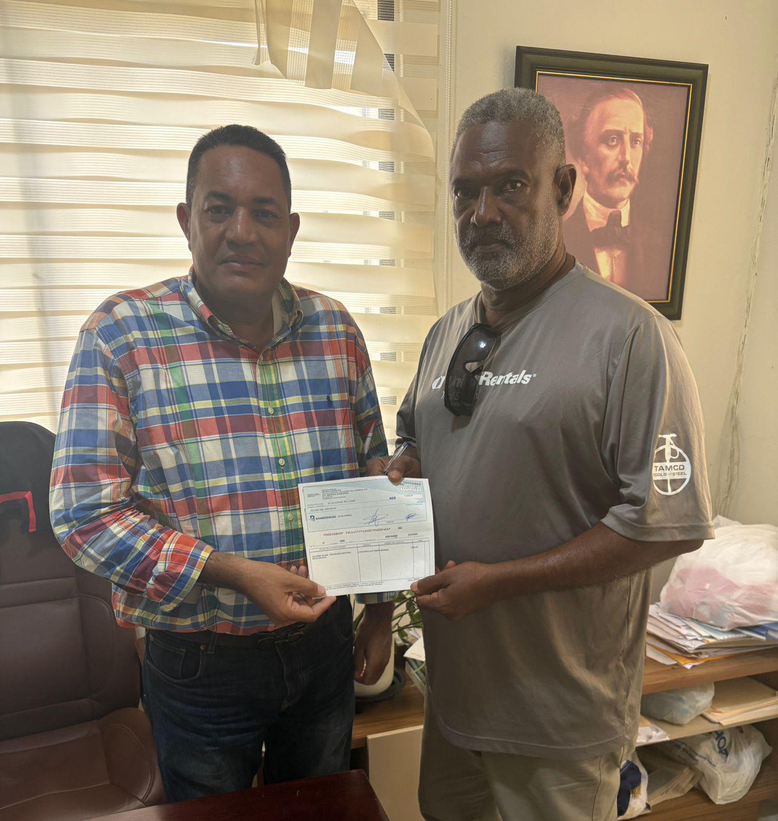 ALCALDE ISRAEL BRITO RESPALDA ACTIVIDAD DEPORTIVA ‘MADRES VS HIJAS